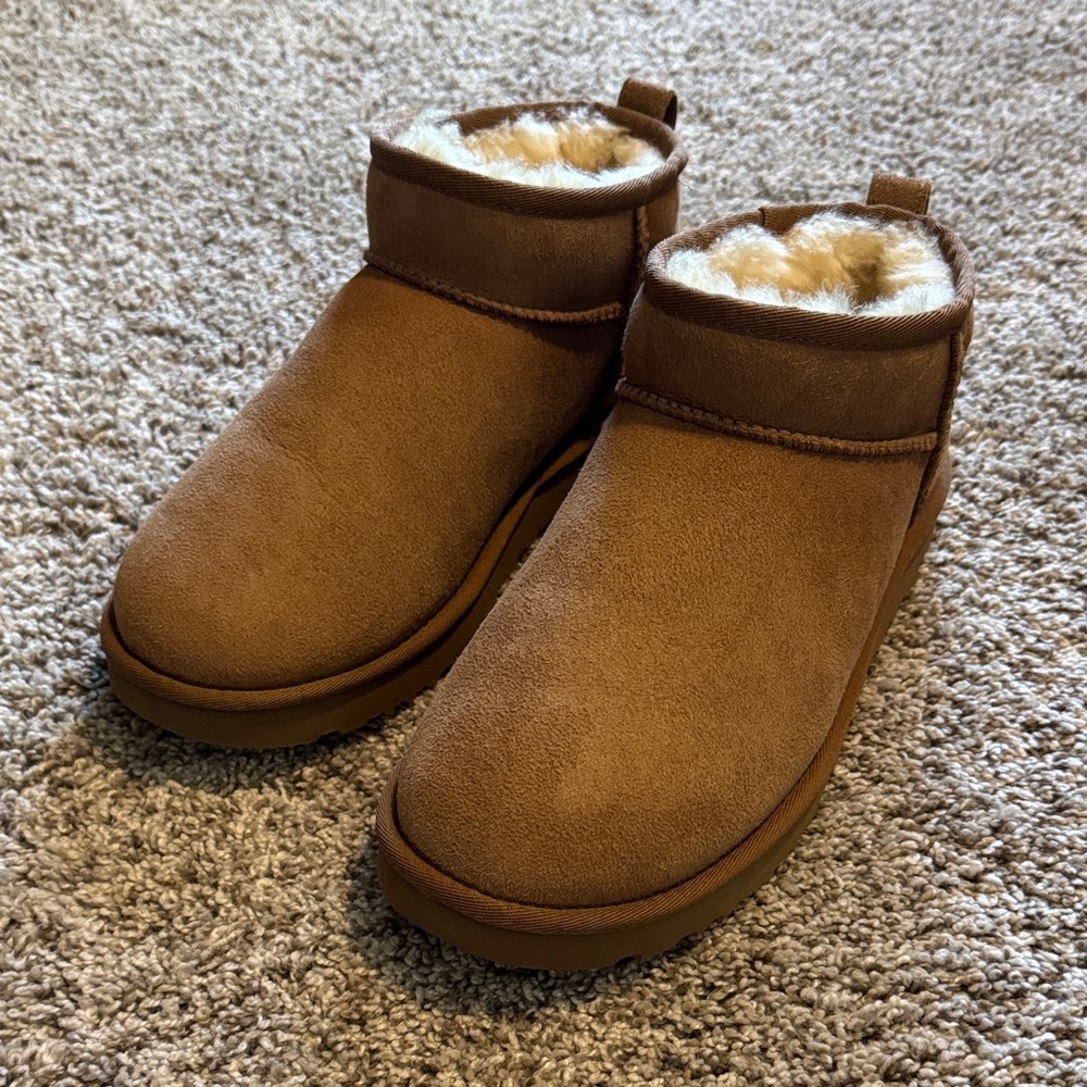 UGG Brown Ankle Boots with Cream Lining